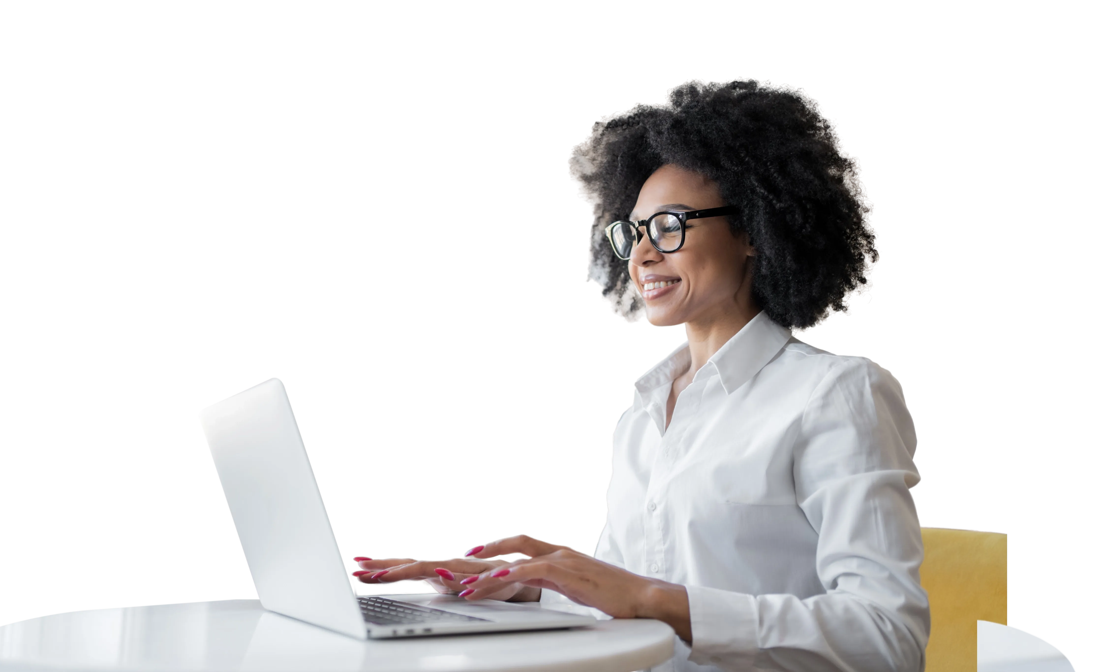 Femme travaillant sur ordinateur portable